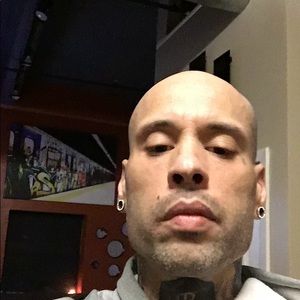 Meet your Posher, Stephen